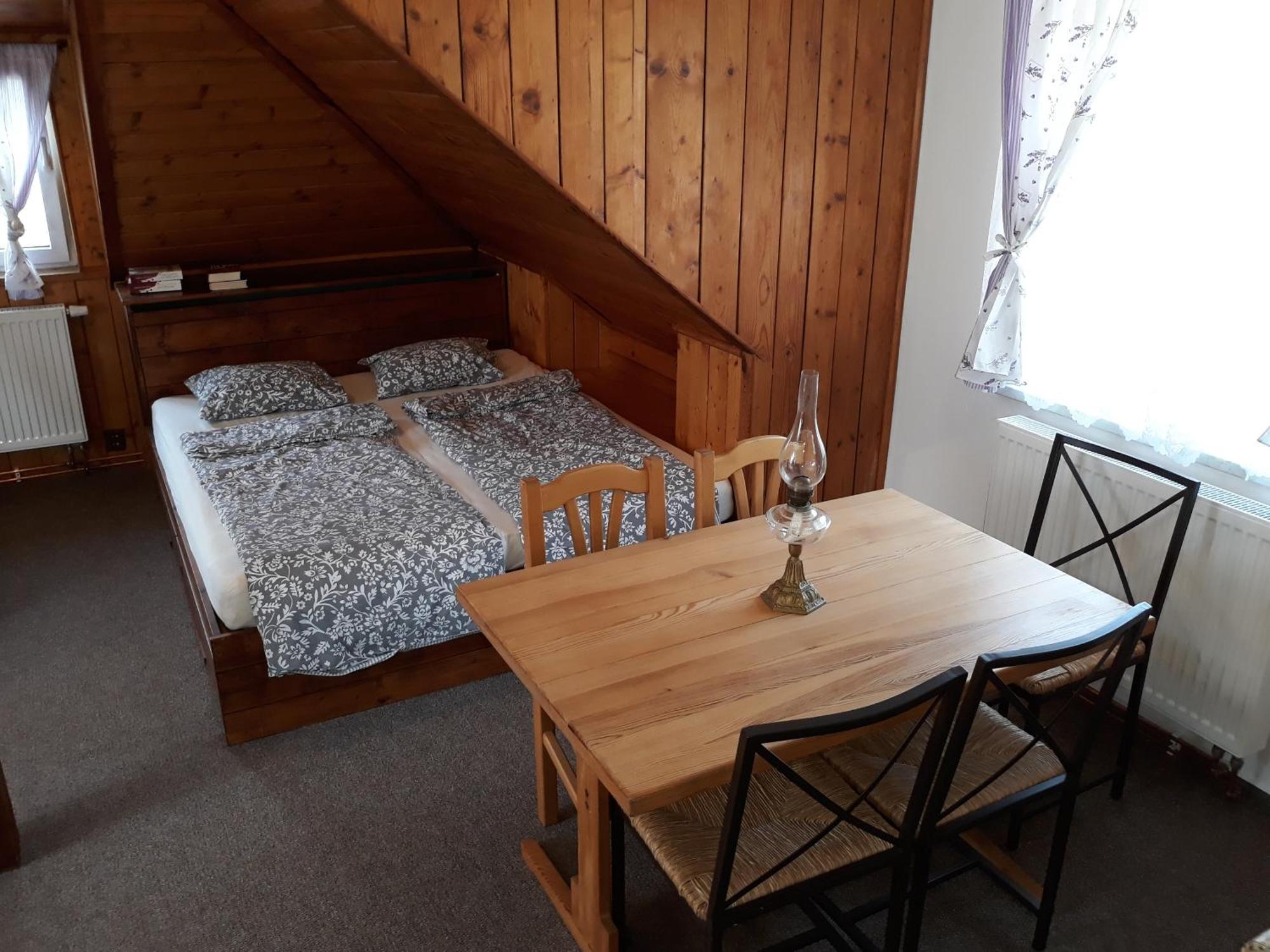 Bed and Breakfast Barvicka Tremosna Zimmer foto