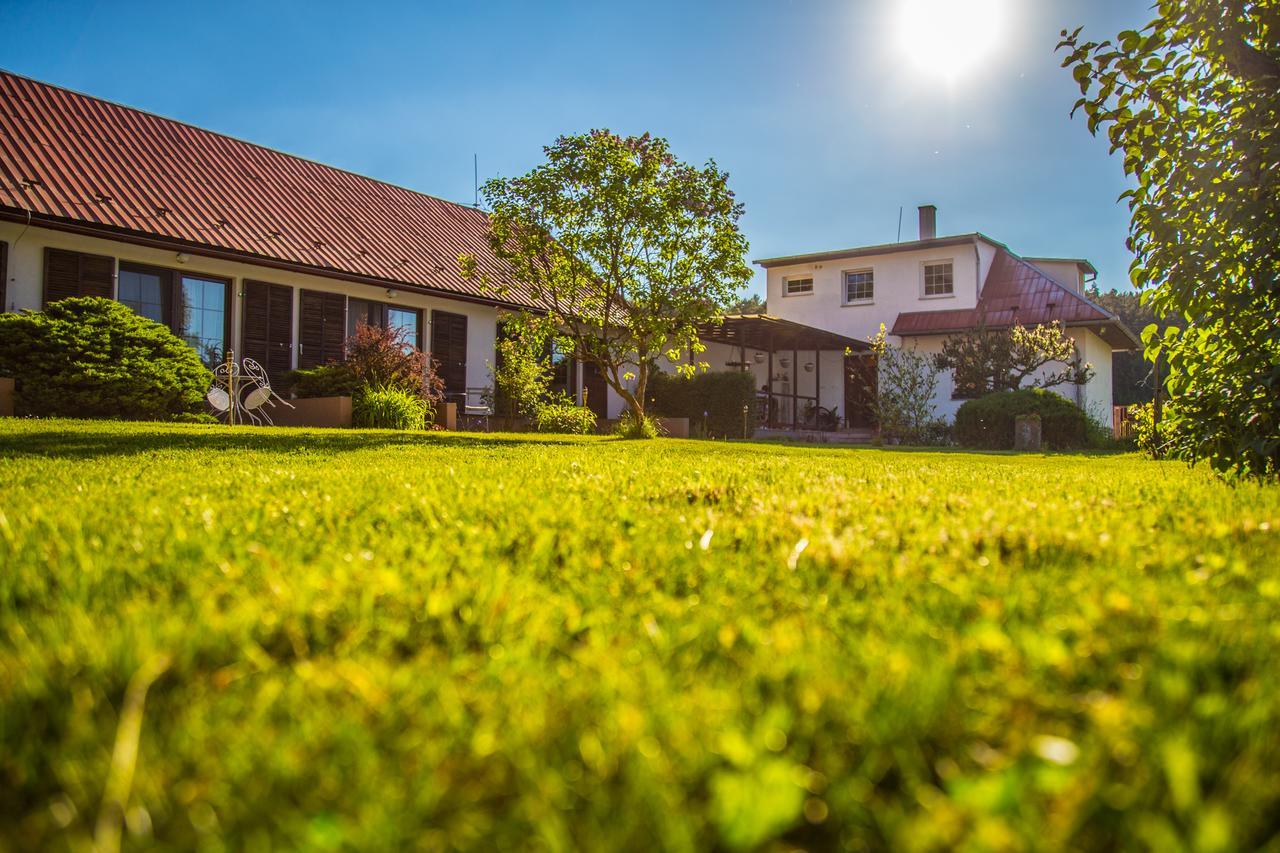 Bed and Breakfast Barvicka Tremosna Exterior foto