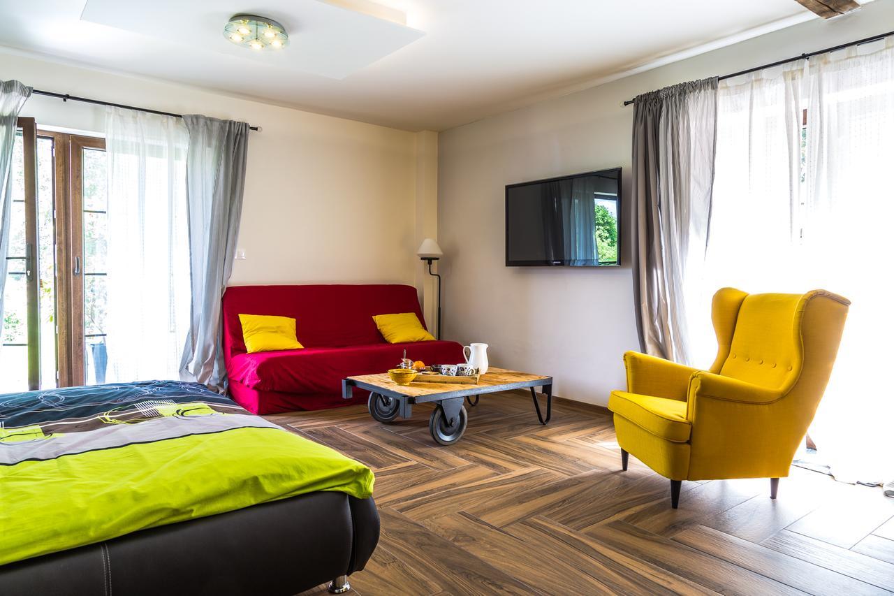 Bed and Breakfast Barvicka Tremosna Exterior foto